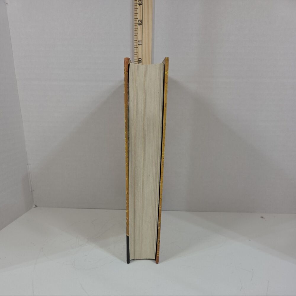 Books - Picture 2 of 6